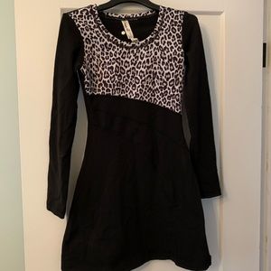 EUC Triple Flip dress